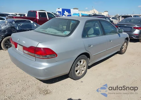 2001 Honda Accord 2.3 Ex from USA, damaged, VIN 1HGCG55681A099540